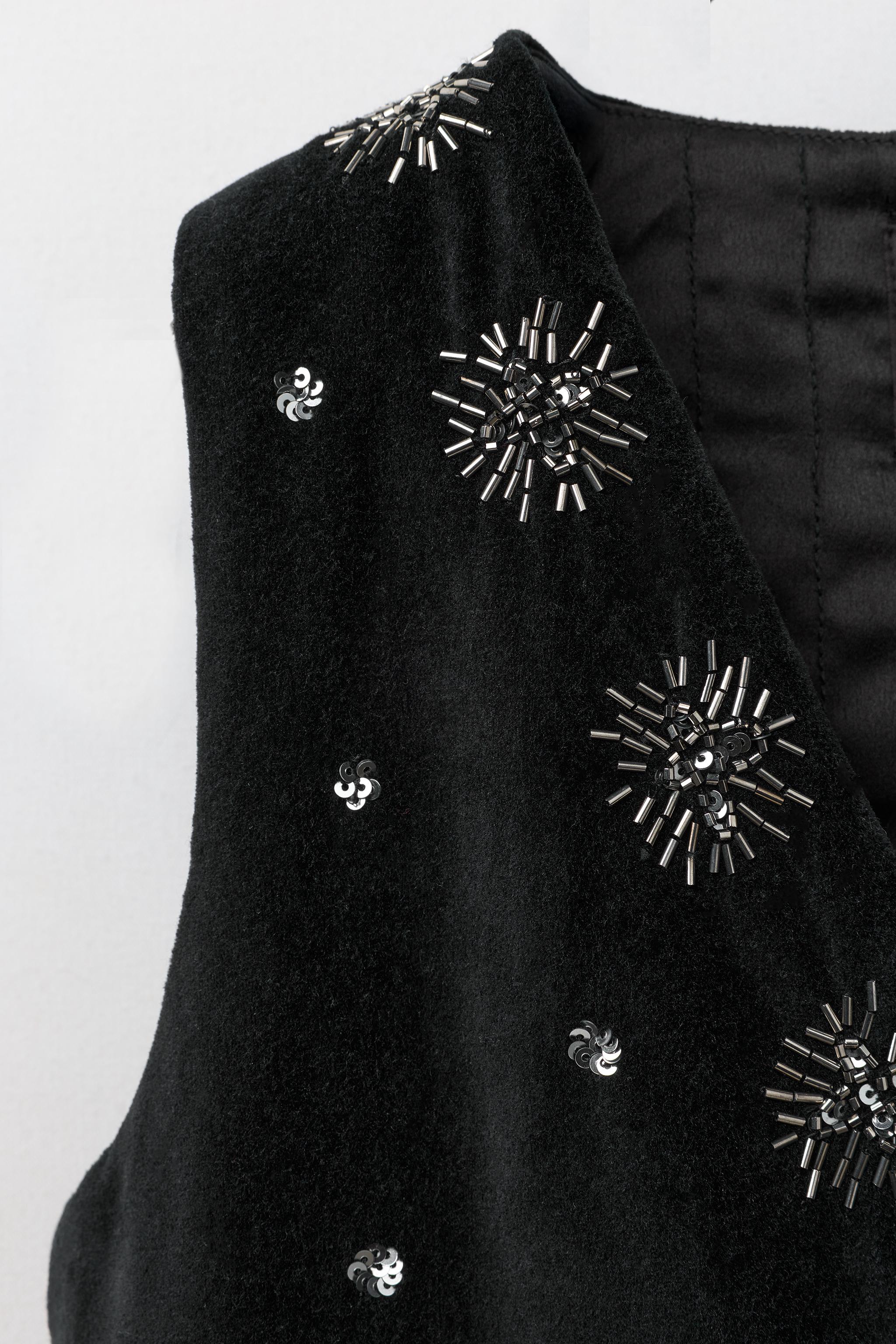 GILET SANS MANCHES EN VELOURS À FANTAISIE